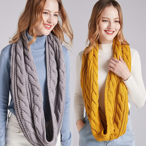 Bufanda de punto acanalado grueso y cálido para mujer, estilo pashmina, tipo cuello circular infinito, en colores dulces a la moda para invierno - Product Image 4