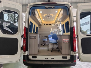 Vehículo Clínico Dental Móvil Saic Maxus con Volante a la Derecha (RHD) y a la Izquierda (LHD), con Silla Dental y Equipos Dentales para Tratamiento y Cuidado Bucal al Aire Libre - Product Image 5