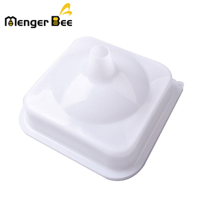 Filtre à miel commercial 2-en-1 : entonnoir et tamis - Fournitures d'apiculture en gros pour apiculteurs - Product Image 5
