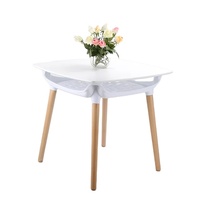 Ensemble de table et chaises de salle à manger 4 places en gros – Table et chaises modernes en plastique et bois pour 4 personnes