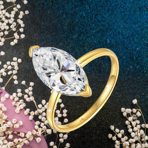 Fabricante de Joyería Fina al por Mayor, Anillo de Moissanita de Plata de Ley Hueca de 2.5ct, Clásico y Certificado, para Compromiso y Boda de Mujer - Product Image 3