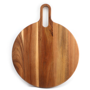 เขียงไม้กระถินทรงกลม หนา 1.5 ซม. พร้อมหูจับ สำหรับพิซซ่า ผลไม้ และเตรียมอาหาร - Product Image 1