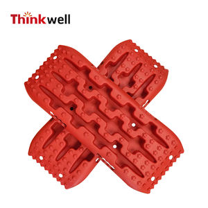 2 pièces Mini-tapis de <span class=keywords><strong>traction</strong></span> de récupération automobile en nylon ultra-résistant de 70 cm pour tout-terrain, sable, boue, avec <span class=keywords><strong>sangle</strong></span> de remorquage et tapis de secours - Product Image 5