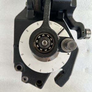 ER Original Used Ink Roller Adjustment Assembly L2.010.127M for Heidelberg CD74 <b>Printing</b> <b>Machine</b> - Product Image 3