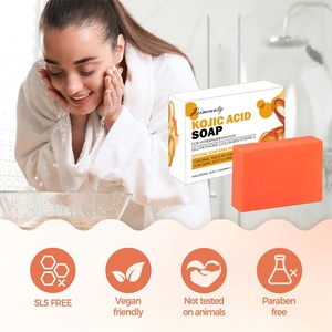 <span class=keywords><strong>Savon</strong></span> de Bar en Gros Fait Main Bain Éclaircissant Vitamine C Rétinol 100g <span class=keywords><strong>Savon</strong></span> <span class=keywords><strong>Original</strong></span> Blanchissant Peau Citron Curcuma Acide Kojique - Product Image 4