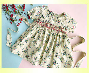 Fatto a mano di Promozione verde Rotto Fiore 100% Cotone Affumicato del Vestito Per La Ragazza 1-3 Anni con nastro di seta in back - Product Image 3