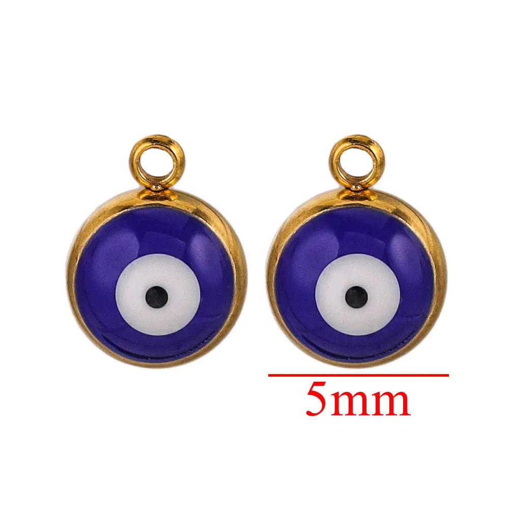Gold-Eye Charm only