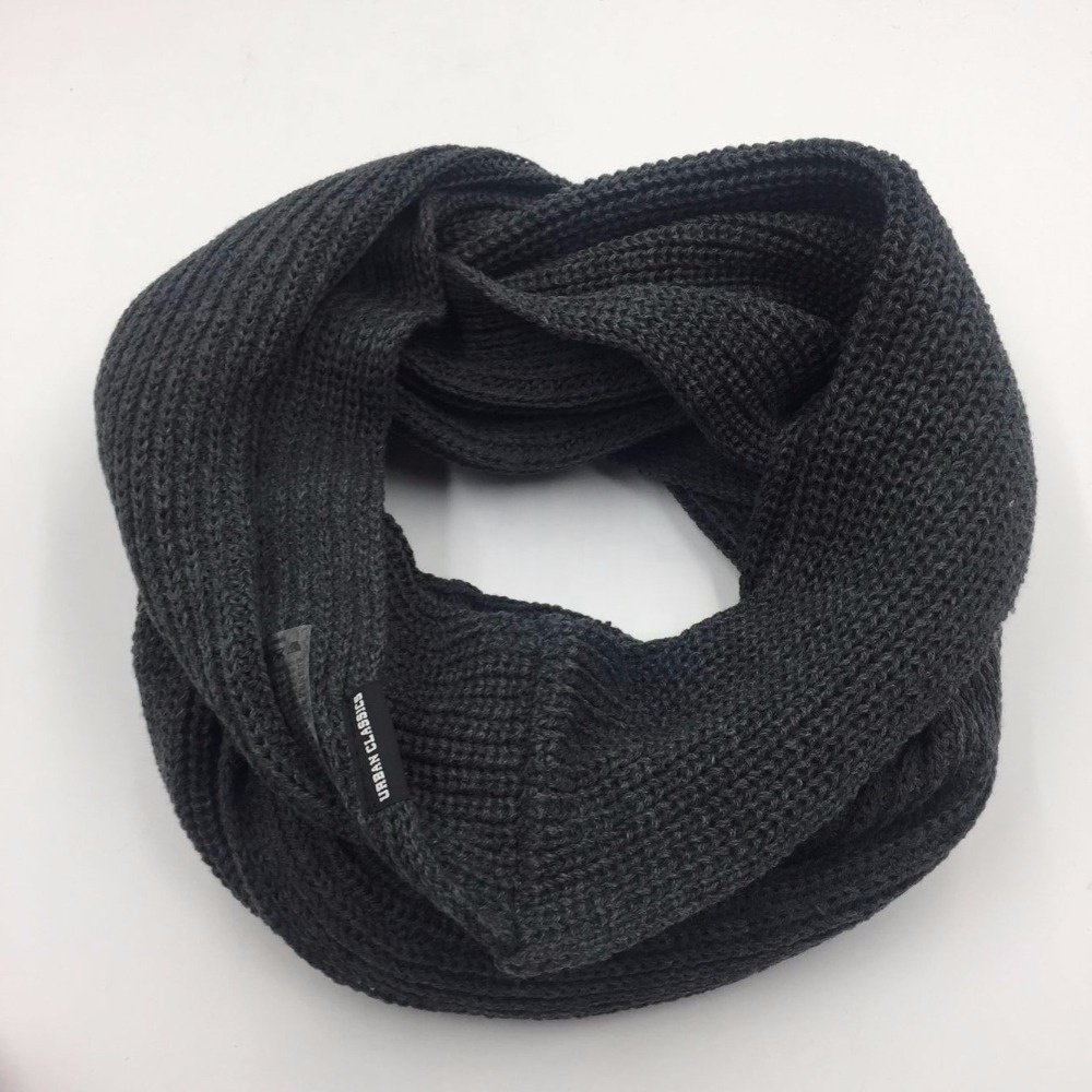 Зимний вязаный шарф из акриловой трубки