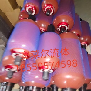 ถังสะสมแรงดันไฮดรอลิกไฮดัก 33Mpa แบบเชื่อมเหล็ก สำหรับใช้งานในอุตสาหกรรม - Product Image 4