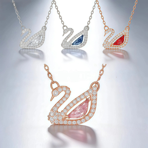 Elegante Collana <span class=keywords><strong>da</strong></span> Donna in Rame con Pendente a Cigno in Zirconia Cristallo, Gioielli Placcati Oro, Regalo per Matrimoni e Feste - Product Image 1