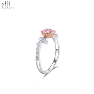 Bague de luxe haut de gamme en or massif blanc avec diamant rose fantaisie, cadeau de mariage de Hong Kong, idéale pour la Saint-Valentin - Product Image 3