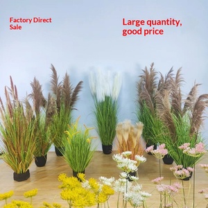 Elegante mezcla artificial de trigo y hierba de caña en maceta pequeña para un acogedor dormitorio, set de regalo y adorno para el hogar. - Product Image 2