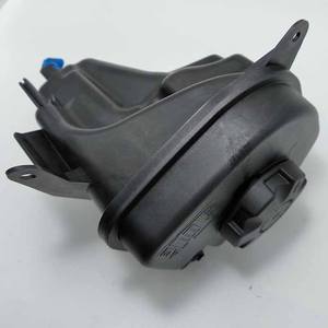 OE 17138621092 phụ kiện xe hơi phụ tùng ô tô động cơ Tản nhiệt nước làm mát bể mở rộng cho BMW X5 X6 E70 E71 E72 - Product Image 5