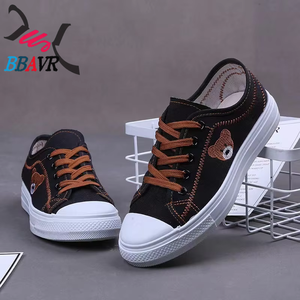 Zapatos de Lona de Venta Caliente para Primavera y Verano, Zapatos Casuales Transpirables para Mujer, Versión Coreana de Moda, Versátiles y Planos - Product Image 4