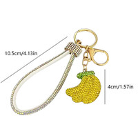 Bling Strass Banaan Sleutelhanger met Diamanten Polsbandje Kristal Fruit Sleutelring Mode Dames Autosleutelhouder Handtas Charme Cadeau