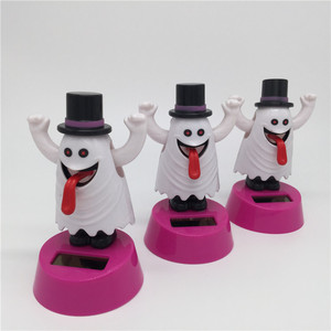 Vente chaude Halloween Énergie solaire Créatif Poupée à tête oscillante Ornements de voiture Dessins animés Cadeau pour enfants - Product Image 6