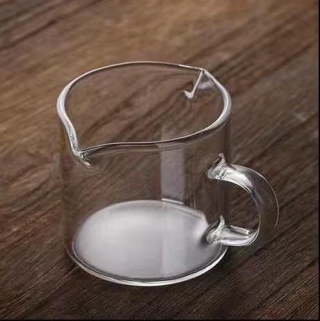 Double spout coffee cup