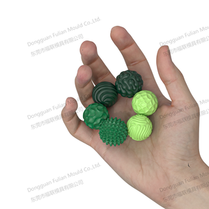 Tendance 2026 : Balle sensorielle magnétique en silicone anti-stress, silencieuse et texturée, pour TDAH - Product Image 2