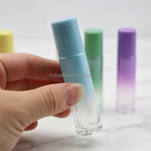 Botellas de Perfume Vacías Personalizadas al por Mayor, de Vidrio Degradado Perla, con <span class=keywords><strong>Rodillo</strong></span> para Aceites Esenciales, 5ml 10ml, <span class=keywords><strong>Precio</strong></span> Bajo de Fábrica - Product Image 3