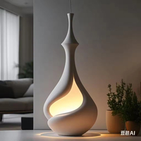 Lámpara de Pie LED de Diseño Moderno con Forma Única, Pantalla Metálica y Estructura de Acero |   Luz LED Impermeable Regulable de 4100K Blanco Neutro CRI 80 de Gran Tamaño