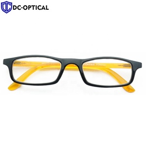 Lunettes de <span class=keywords><strong>lecture</strong></span> stylées, avec couleur personnalisée et verres de printemps - Product Image 1