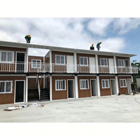 Bâtiment préfabriqué de luxe en conteneurs détachables en acier, multi-unités, combiné avec un balcon, pour bureau temporaire, appartement pour personnel et stockage