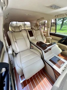 Sedili Interni Auto di Lusso Longever per Toyota Land Cruiser Prado LC300 LC200 Patrol da 7 a 4 Posti - Product Image 3
