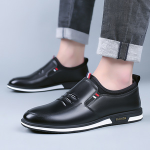Mocassins blancs pour hommes à bout rond, à enfiler, avec doublure en maille respirante, semelle extérieure en caoutchouc, couleur unie, chaussures décontractées de conduite - Product Image 3