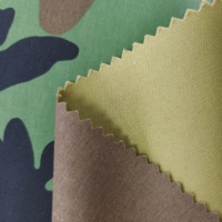 Tissu de veste de randonnée en nylon léger imprimé de camouflage, taslon imperméable et respirant en tricot laminé softshell