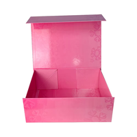 Boîte cadeau personnalisée rose bonbon avec couvercle et base magnétiques, impression couleur intégrale motif baies, pour fournisseur de cadeaux alimentaires de boutique