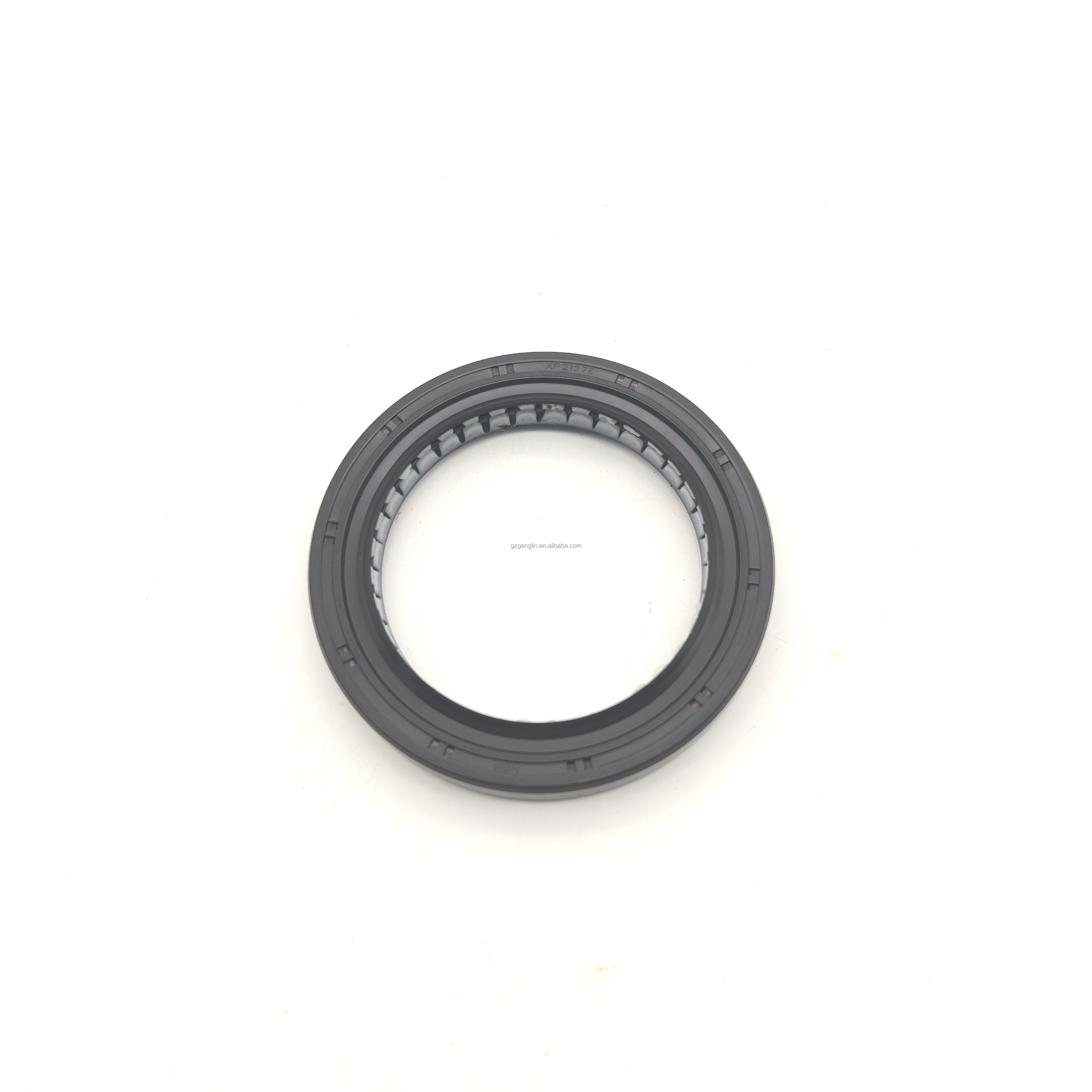 Original Oil Seal XP2137E TCVY-60*82*9/10.3 for Hitachi ZX240