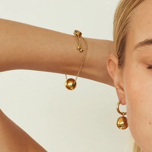 Pendientes de Aro de Acero Inoxidable con Baño de Oro de 18K para Mujer, con Colgante de Bola Sólida, Resistentes al Agua y al Desgaste, Regalo de Joyería - Product Image 4