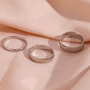 简约18k镀金不锈钢戒指珠宝女性订婚戒指 - Product Image 6