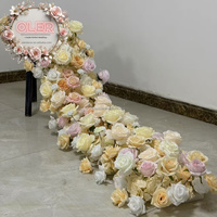 Chemin de fleurs artificielles élégantes personnalisées pour Noël ou la rentrée des centres de table de l'école