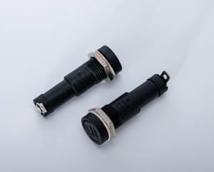 Portafusibili Nero da Pannello per Modello R3-12, 250V AC, in Bachelite e Rame, per Fusibili Tubolari da 5mm x 20mm - Product Image 2