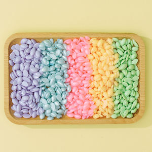 Waxkiss Vente chaude 1 kg Perles <span class=keywords><strong>de</strong></span> cire pour l'épilation du visage et des <span class=keywords><strong>aisselles</strong></span> au miel Épilation indolore Cire <span class=keywords><strong>de</strong></span> soja, Approuvée par 1650 marques dans le monde entier - Product Image 1