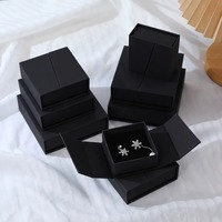Boîtes cadeaux de luxe en papier noir, design élégant, prêtes à l'emploi, style populaire, taille personnalisée, avec insert en mousse pour bijoux
