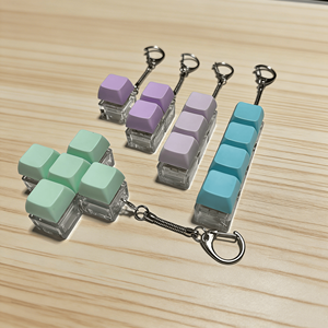 Llavero de teclado antiestrés 4 en 1 con teclas de plástico, llavero clicker, juguete para aliviar el estrés, teclas de teclado personalizadas - Product Image 5