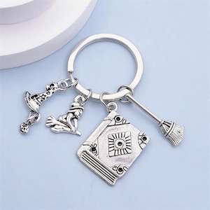 Accesorios de moda DIY escoba de mago sombrero de mago libro mágico creativo llavero de Halloween regalo de Festival - Product Image 2