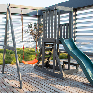 Ensemble de jeux à assembler facilement : Balançoire en bois avec échelle d'escalade et chaise suspendue pour aires de jeux scolaires et mobilier d'extérieur - Product Image 4