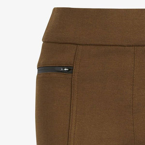 กางเกงเลกกิ้งโยคะผู้หญิงเอวกลาง ผ้าถัก ระบายอากาศ น้ำหนักเบา ดีไซน์ปักลาย ปรับแต่งได้ตามต้องการ - Product Image 6