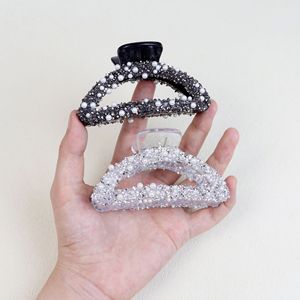 Pince à cheveux creuse de 9 cm avec strass scintillants et perles pour femmes et filles, pince requin en résine acétate acrylique, décoration capillaire pour fêtes - Product Image 2