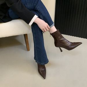 Botines de tacón de aguja con punta en pico estilo francés para mujer, de PU marrón, cálidos, con cremallera, ajuste ceñido, para otoño e invierno - Product Image 2