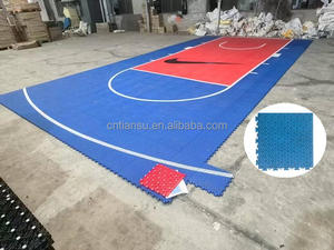 小型篮球场聚丙烯瓷砖<span class=keywords><strong>20</strong></span>*25英尺500 Pcs和定制尺寸悬空地板防滑篮球场地板漆 - Product Image 3