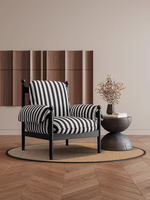 Fauteuil vintage français en tissu rayé avec structure en bois noir, chaise d'appoint monoplace pour salon, chambre à coucher, mobilier de maison et de salon.