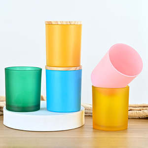 Pot à bougie en verre de haute qualité, personnalisé, coloré, 220 ml, 315 ml, 430 ml, avec couvercle en bambou. - Product Image 1