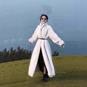 <span class=keywords><strong>Cappotto</strong></span> <span class=keywords><strong>in</strong></span> <span class=keywords><strong>Pelliccia</strong></span> <span class=keywords><strong>Sintetica</strong></span> per Giovani Donne, di Alta Qualità, Ecologico, Morbido Simil-<span class=keywords><strong>Pelliccia</strong></span> di Visone, <span class=keywords><strong>Lungo</strong></span> e Ampio, Elegante e Alla Moda - Product Image 3