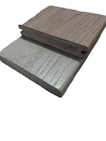 Revêtement de terrasse en PVC Higher Square - Finition imitation bois moderne, imperméable, écologique, installation par clips double verrouillage, garantie 5 ans