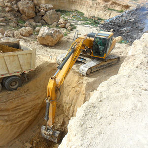 SANY Sy215LC Grandes proyectos de demolición Excavadora de brazo largo sobre orugas - Product Image 3