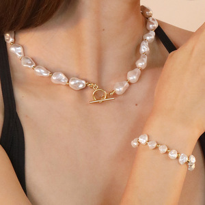 Conjunto de collar y pulsera de perlas irregulares barrocas para mujer, 45cm, 18+3cm, joyería de perlas de agua dulce, estilo francés vintage - Product Image 2